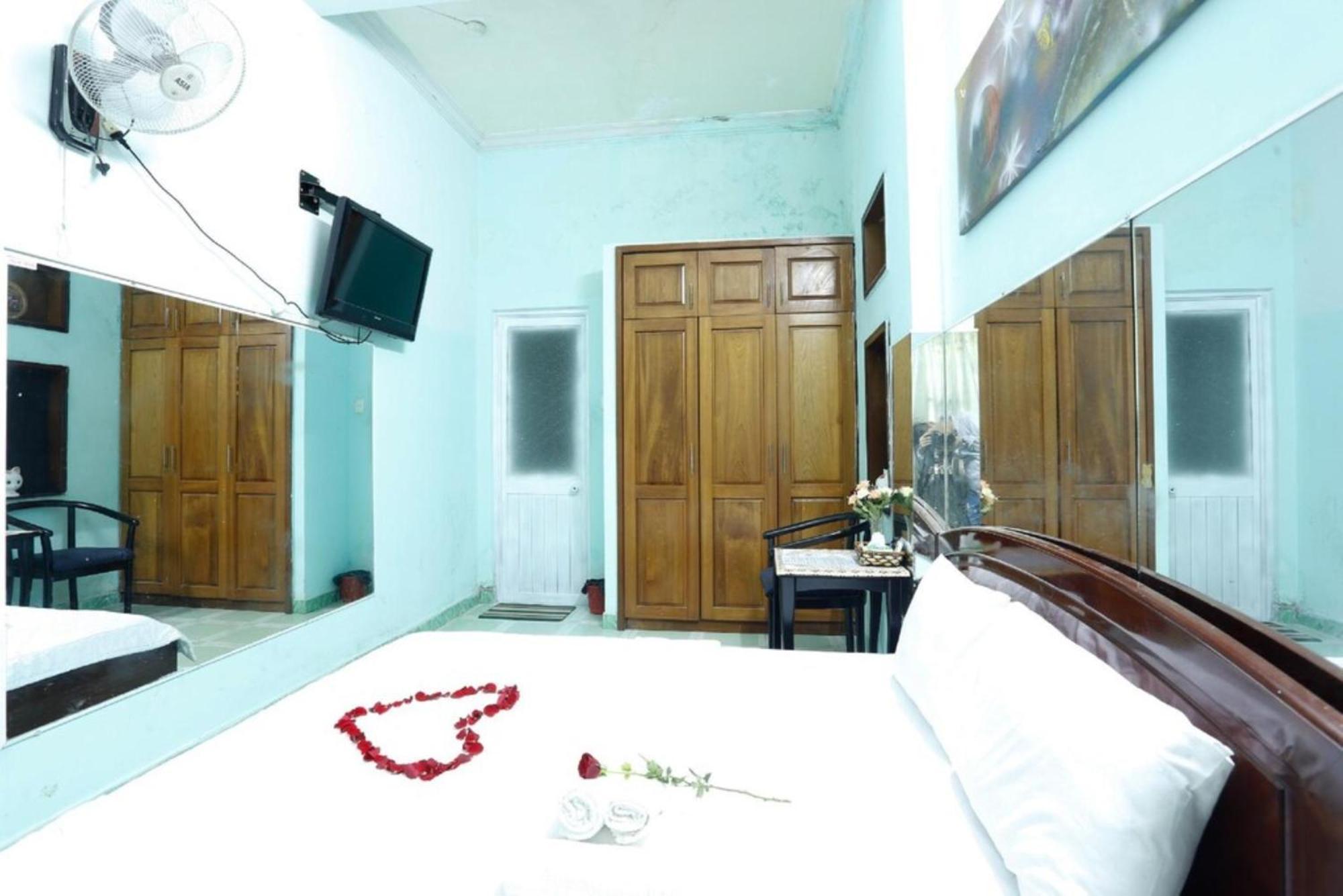 Hong Luc Hotel Hcm โฮจิมินห์ซิตี้ ภายนอก รูปภาพ