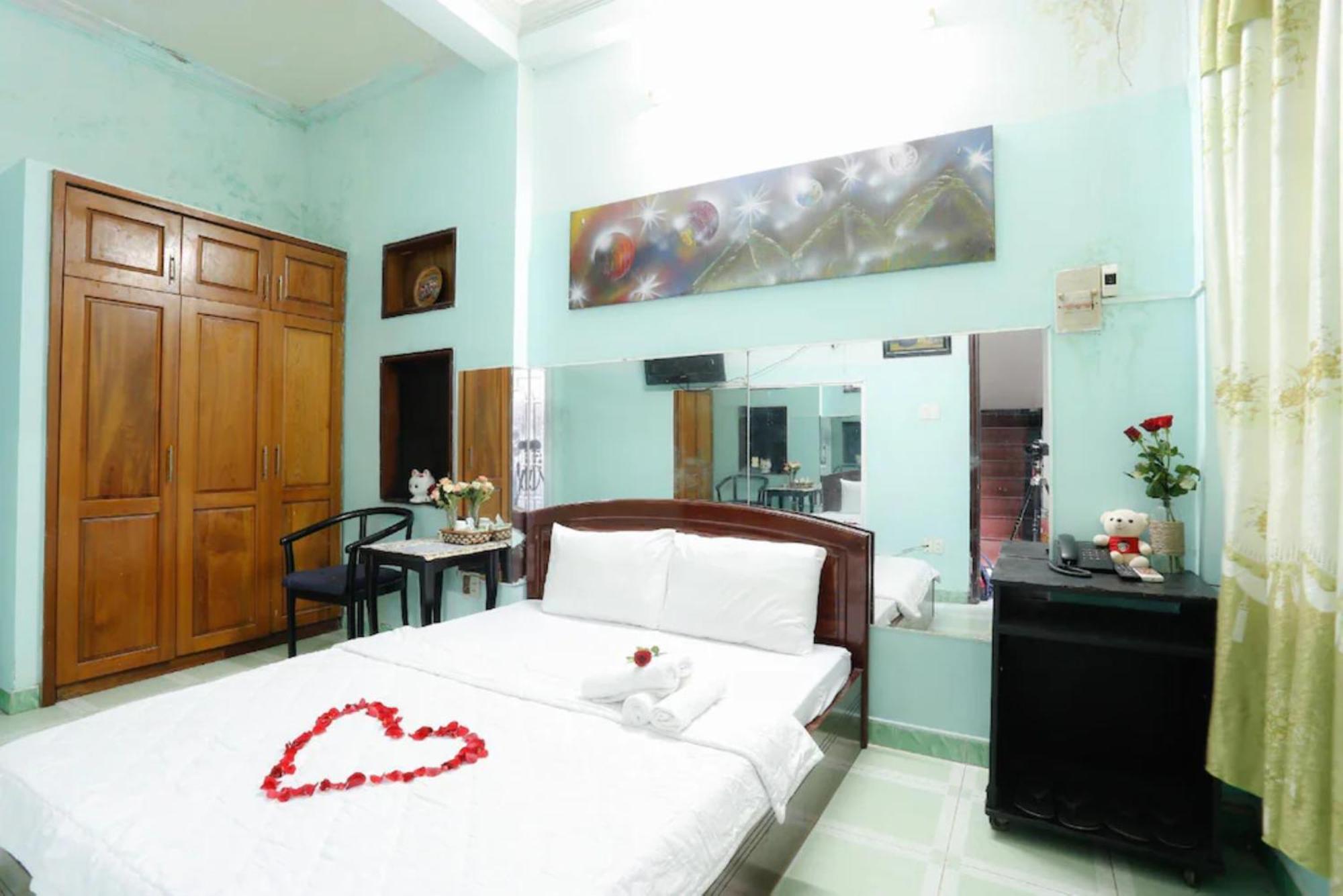Hong Luc Hotel Hcm โฮจิมินห์ซิตี้ ภายนอก รูปภาพ